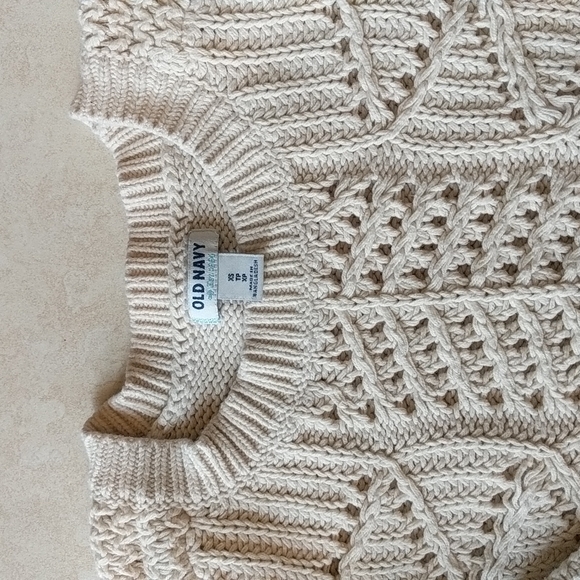 Sweater - Picture 2 of 4